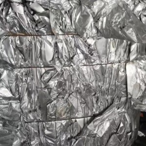 铝塑膜一挂，2000一吨，江苏提货，需联系√