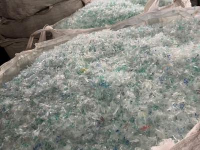 长期收PP吊瓶料、吊袋料、AB透析桶料，丁基胶
长期销售吊瓶颗粒，吊袋颗粒，pp胶、丁基胶，月产吊瓶颗粒800吨。图2