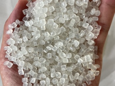 长期收PP吊瓶料、吊袋料、AB透析桶料，丁基胶
长期销售吊瓶颗粒，吊袋颗粒，pp胶、丁基胶，月产吊瓶颗粒800吨。图4