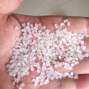 Pe高压颗粒包吹膜，6300一吨，一挂车河北提货