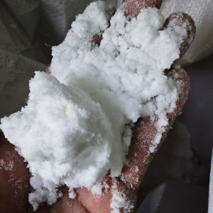 出售尼龙树脂粉十几吨，2800江苏江阴