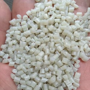 pp透明颗粒，热洗三层120目网，50吨，5500，山东日照