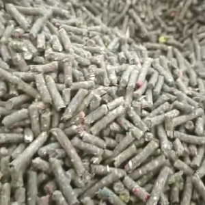 毛毛虫一千多一吨注塑，压注，抽丝，山东滨州