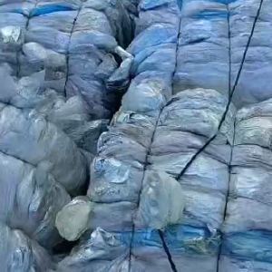 果子袋，900元/吨，在江西赣州，货量大