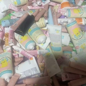 高压毛料【新料】，3000+一吨。大量现货  扬州