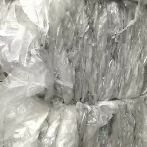 纯缠绕膜，4700一吨，长期有，要的联系无锡