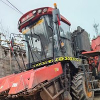 邢台地区处理21年英虎玉米收割机四行机