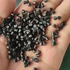 黑丙颗粒，3100元/吨，无杂质，无白点，河北