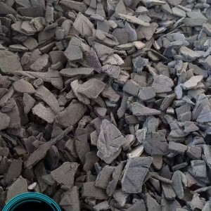 褪漆保险杠3850一吨。  山东临沂